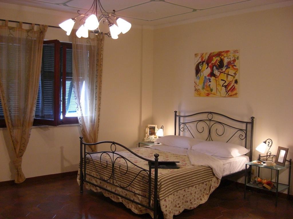 Pietra Preziosa Bed & Breakfast Pietra Ligure Quarto foto